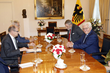 Gespräch mit dem Hohen Repräsentanten für Bosnien und Herzegowina in Berlin