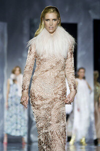 Duyos Fashion Show auf der Mercedes-Benz Fashion Week Madrid AW 2017