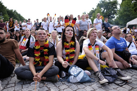 FIFA WM Public Viewing Deutschland gegen Südkorea in Berlin