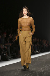 Esther Perbandt Fashion Show, Berlin Fashion Week Autumn/Winter 2015
