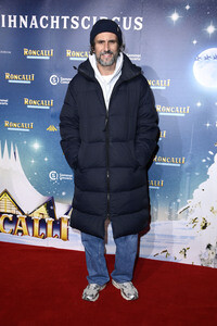 Premiere des 21. Original Roncalli Weihnachtscircus 2025 in Berlin