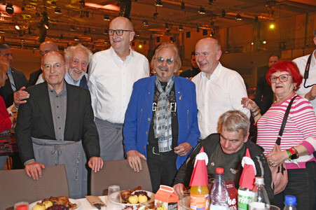 31. Weihnachtsfeier für Obdachlose und Bedürftige 2025 in Berlin