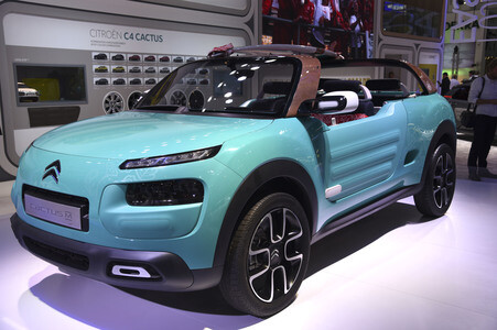 Zweiter Pressetag auf der IAA 2015 in Frankfurt