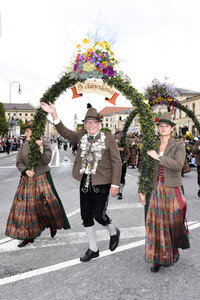 Oktoberfest Trachten- und Schützenzug 2018 in München