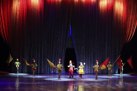 Premiere 'Disney on Ice - 100 Years of Magic' in Leipzig