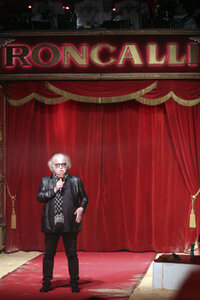 Gala-Premiere des Circus Roncalli in Hamburg