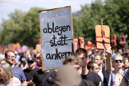 Demonstration für Seenotrettung auf dem Mittelmeer in Berlin