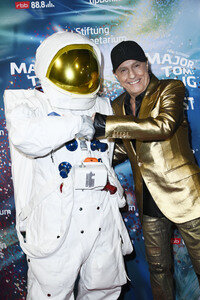 Filmpremiere 'Major Tom: völlig losgelöst' in Berlin