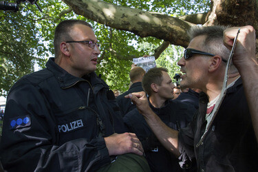 Demonstration für das Bleiberecht der Flüchtlinge aus der Gerhart-Hauptmann-Schule, Berlin