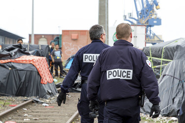 Flüchtlinge im Flüchtlingslager in Calais