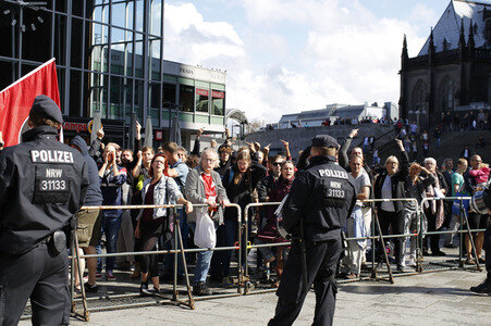Gegendemo zur Pro NRW Kundgebung in Köln