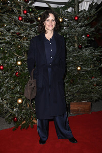 Premiere des 21. Original Roncalli Weihnachtscircus 2025 in Berlin