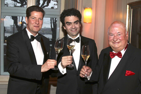 Champagne Preis für Lebensfreude in Hamburg