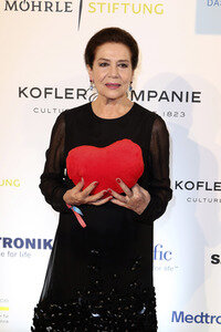 Charity-Gala 'Das kleine Herz im Zentrum' in Hamburg
