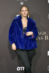 Magical Christmas Ball von LeGer by Lena Gercke in Berlin