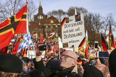 Pegida Großkundgebung in Dresden