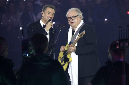 TV-Show 'Silvester-Schlagerbooom 2026 live - Die Wunderlichtershow!' in München