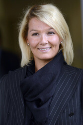 Franziska van Almsick präsentiert ihr Online-Fitness-Studio, Langenhagen