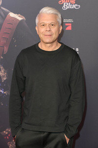 Filmpremiere 'Song Sung Blue' in Berlin