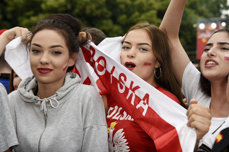Fans beim UEFA-Fußball-Europameisterschaft 2016 Spiel Deutschland gegen Polen in Berlin