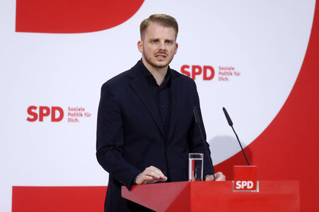 Pressekonferenz mit dem SPD-Generalsekretär in Berlin