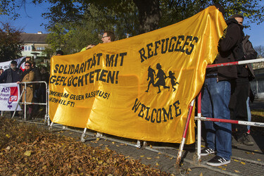 Demos an geplantem Flüchtlingsheim, Berlin
