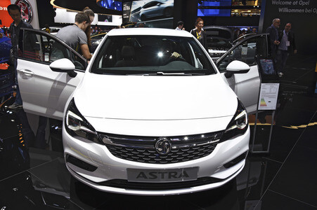 Zweiter Pressetag auf der IAA 2015 in Frankfurt