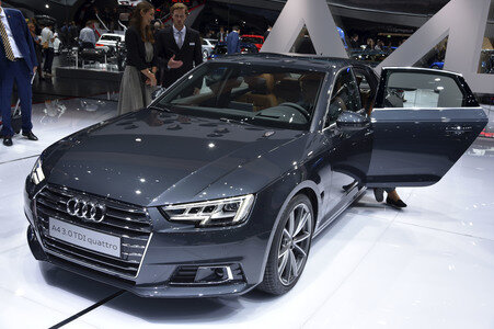Zweiter Pressetag auf der IAA 2015 in Frankfurt