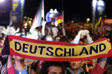 WM-Fanmeile beim Spiel Deutschland gegen Ghana, Berlin