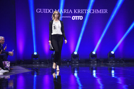 'Luz de la Luna' Fashion Show von Guido Maria Kretschmer auf der Berlin Fashion Week Spring/Summer 2018