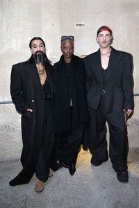 Ausstellungseröffnung 'Wer bist du in einem Raum, in dem du jeder sein kannst?' in Berlin