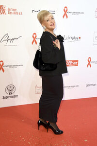 Benefizgala 'Künstler gegen Aids - Die Gala 2016' in Berlin