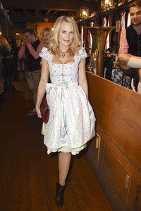 2. Charity Lunch zugunsten von 'Frohes Herz e.V.' beim Oktoberfest 2017 in München
