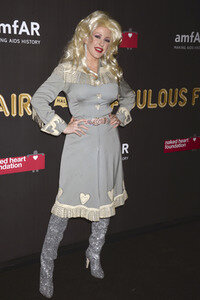 amfAR und Naked Heart Foundation Fabulous Fund Fair in New York