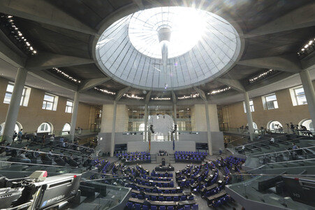 233. Sitzung des Deutschen Bundestages in Berlin