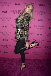 Victoria's Secret Fashion Show Viewing Party 2017 in  New York