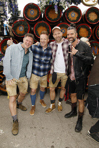 Regines Damenwiesn beim Oktoberfest 2025 in München