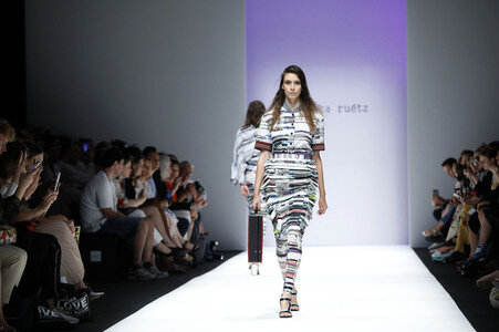 Rebekka Ruétz Fashion Show auf der Berlin Fashion Week Spring/Summer 2019