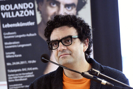 Buchpräsentation 'Lebenskünstler' von Rolando Villazon in Köln