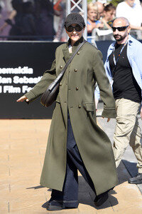 Ankunft von Juliette Binoche auf dem San Sebastian International Film Festival 2025