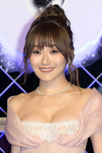 Season 5 Premiere 'The Boys' in Rom