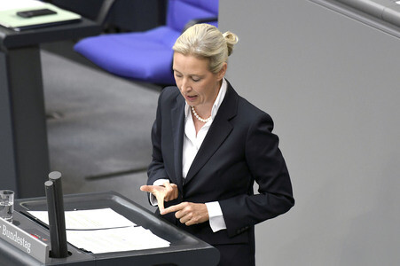 89. Sitzung des Deutschen Bundestages in Berlin