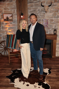 Serienscreening 'Dutton Ranch' in Berlin