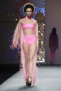 Juana Martin Fashion Show auf der Mercedes-Benz Fashion Week Madrid Autumn/Winter 2018