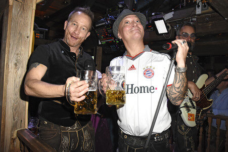 Oktoberfest 2017 Eröffnungsabend in der Käfer Wiesn-Schänke in München
