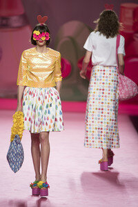 Agatha Ruiz de la Prada Fashion Show auf der Mercedes-Benz Fashion Week Madrid Spring/Summer 2019