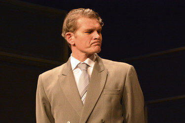 'Die Rede des Königs' Theateraufführung, Neustadt