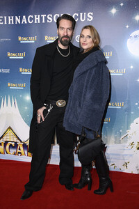Premiere des 21. Original Roncalli Weihnachtscircus 2025 in Berlin