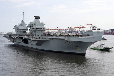 Royal Navy Flugzeugträger HMS Prince of Wales in Tokio