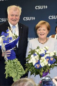 Angela Merkel besucht eine Festzeltveranstaltung der CSU in München